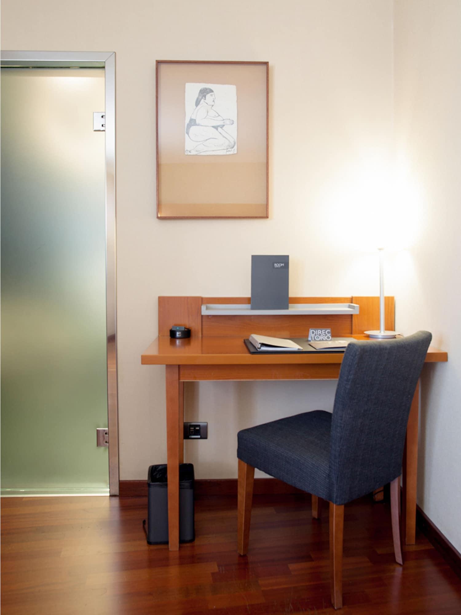 Hotel Ciutat 4*
